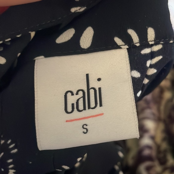 CAbi Wish Top #5215 Navy Blue White Dandelion Print Peplum Back - Picture 5 of 6